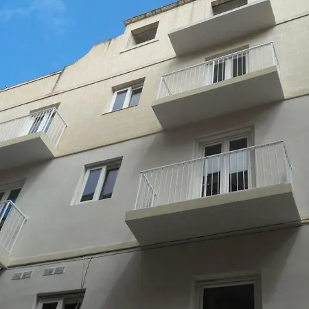 Victoria Flats * Senglea