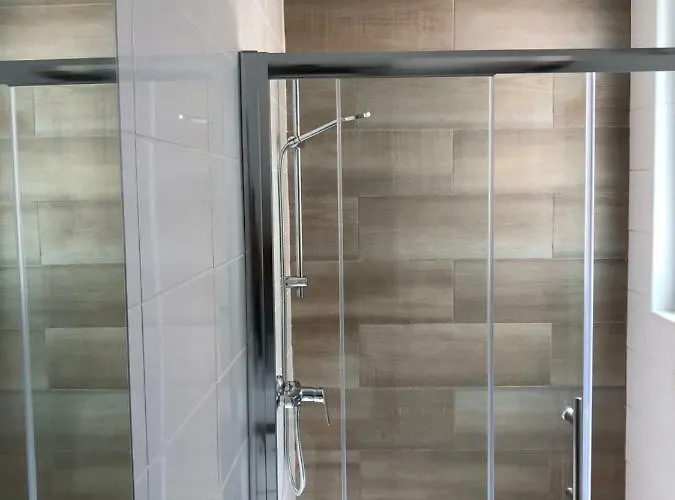 Victoria Flats アパート セングレア